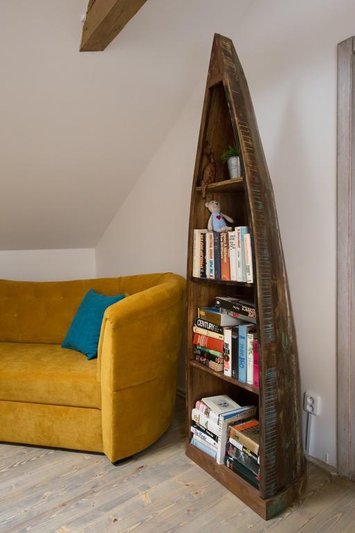 Bohemian Chic 2 Bedroom 2 Bathroom Loft With Hanging Chair Prag Eksteriør billede