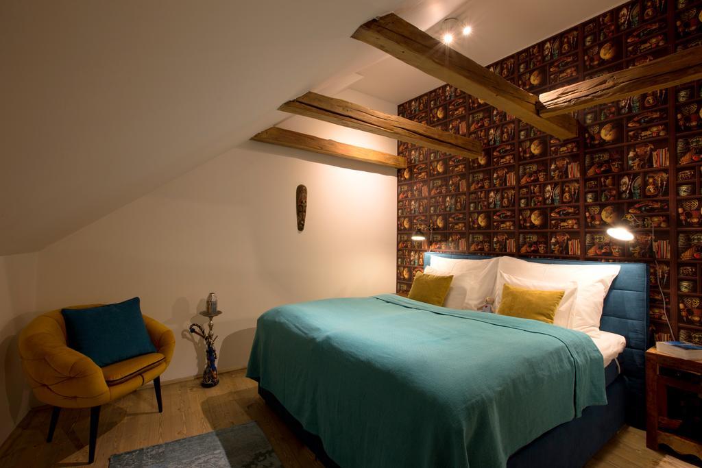 Bohemian Chic 2 Bedroom 2 Bathroom Loft With Hanging Chair Prag Eksteriør billede